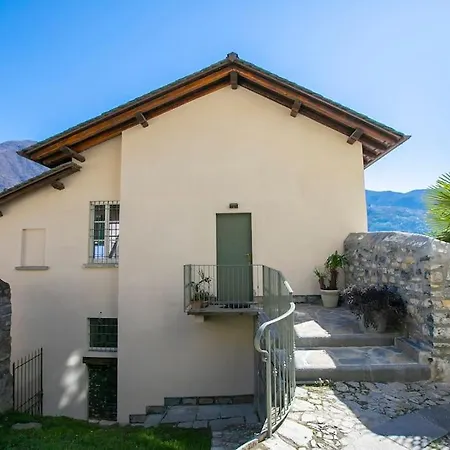 Cesare's House Lake View